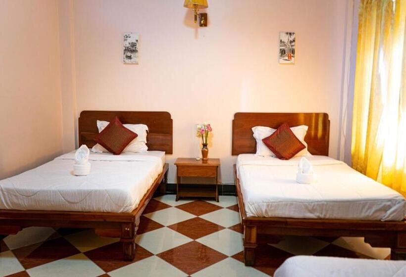 スタンダードルーム, Nawin Palace Guesthouse