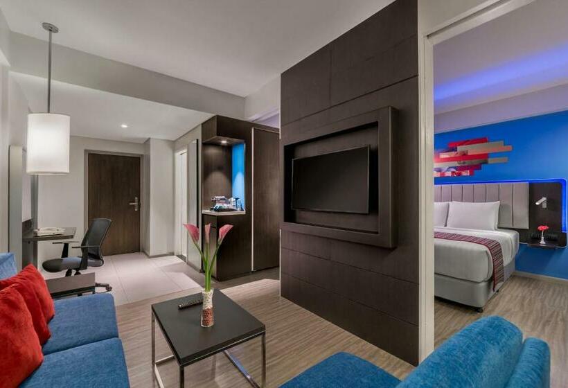 Suíte Júnior, Park Inn By Radisson Clark