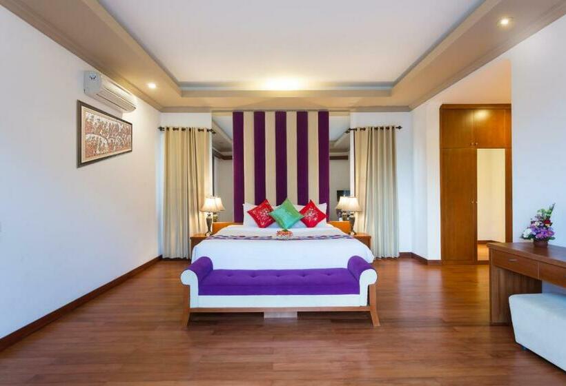 Номер Deluxe Кровать Кинг, Villa Sabasanti Gianyar