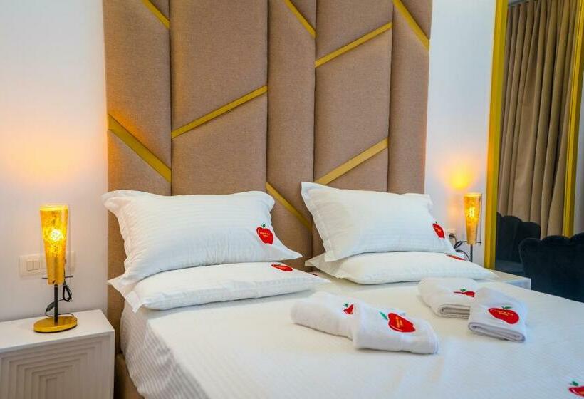 スーペリアースイート, Adam & Eve Suites