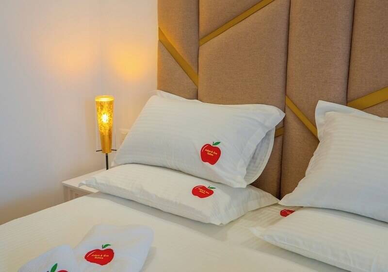 スーペリアースイート, Adam & Eve Suites