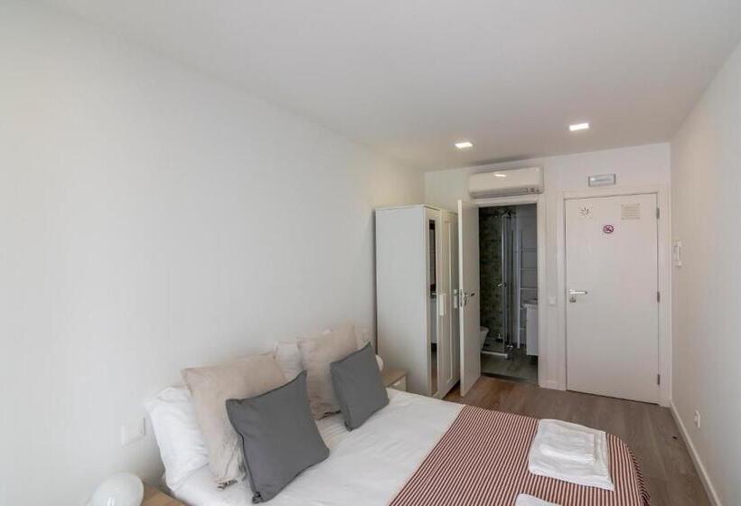 Suite with Terrace, Beach & Sea Guesthouse