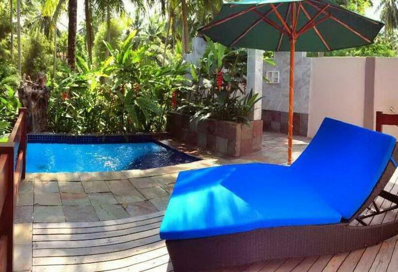 디럭스 방갈로, Suak Sumatera Resort