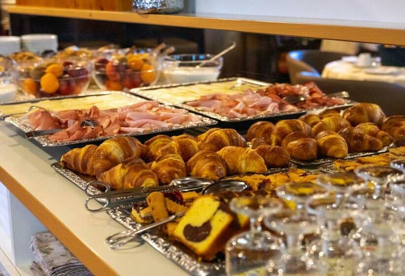 带1个卧室的带阳台的公寓, Aparthotel Zum Schlössl