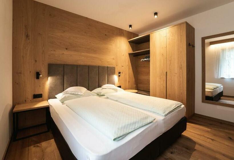 带1个卧室的带阳台的公寓, Aparthotel Zum Schlössl