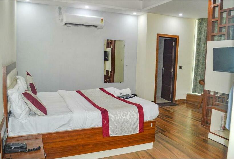 Quarto Superior, Fabhotel The Golf Inn