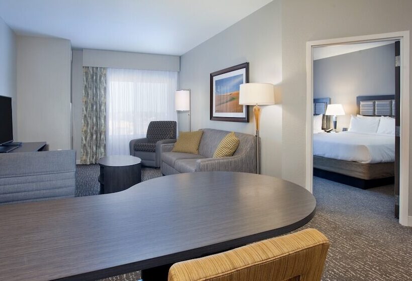 스위트, Candlewood Suites Kearney, An Ihg