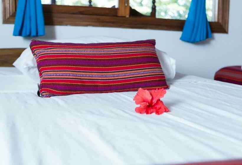 Семейный Номер, La Isla Inn