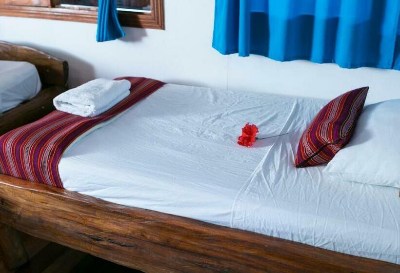 Семейный Номер, La Isla Inn