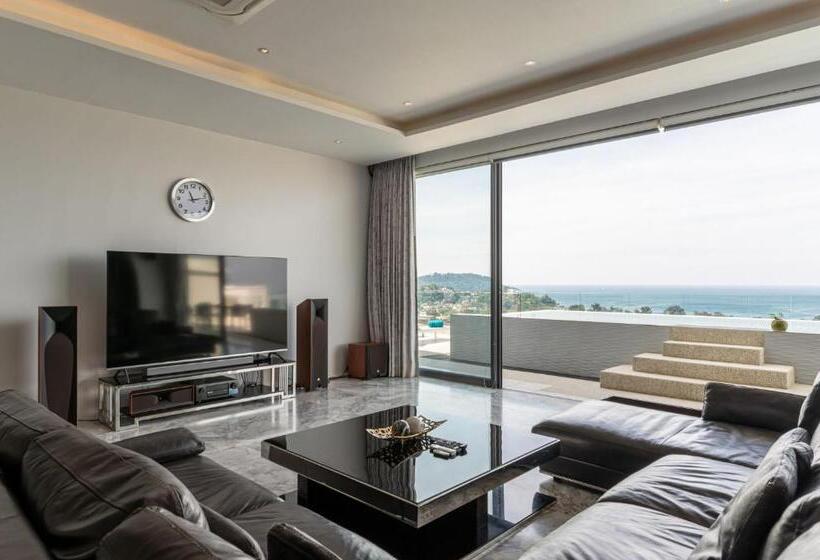 이그제큐티브 스위트, The View Phuket By Resava