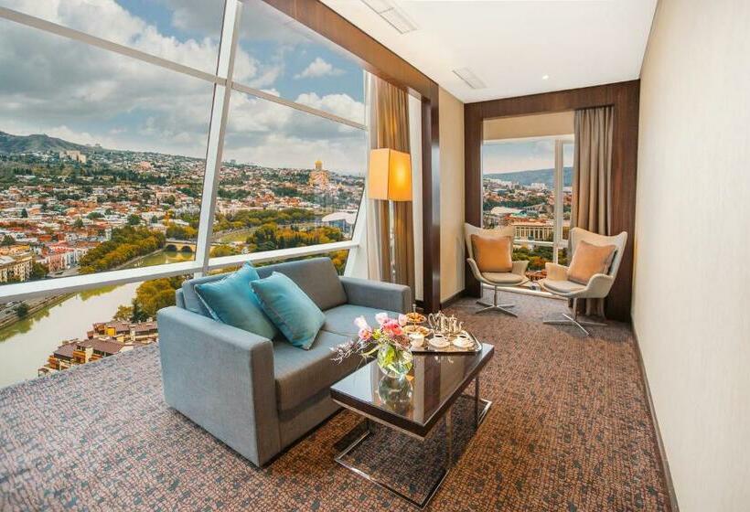 デラックススイート, The Biltmore  Tbilisi