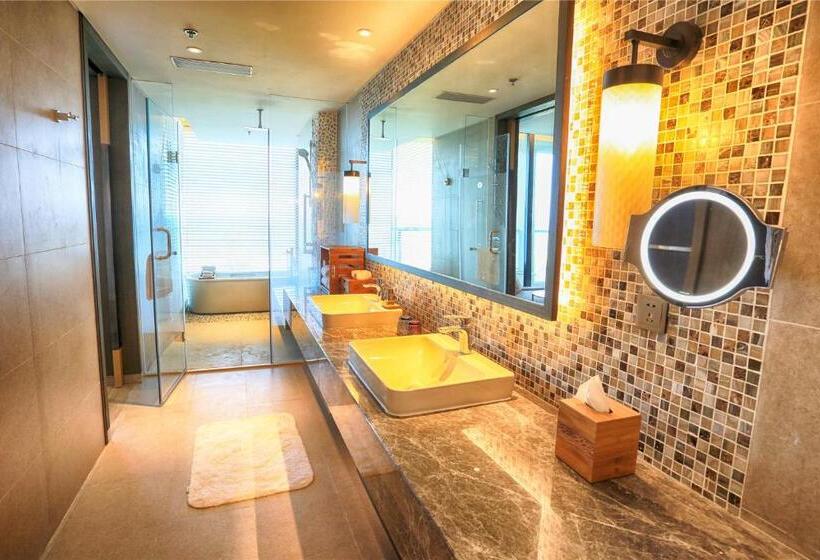 Люкс Вид на Море, Marriott Resort Xiangshui Bay