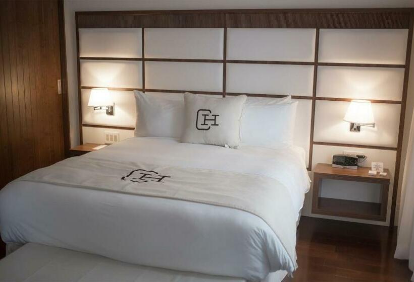 Президентский Люкс, Central Hotel Panama Casco Viejo