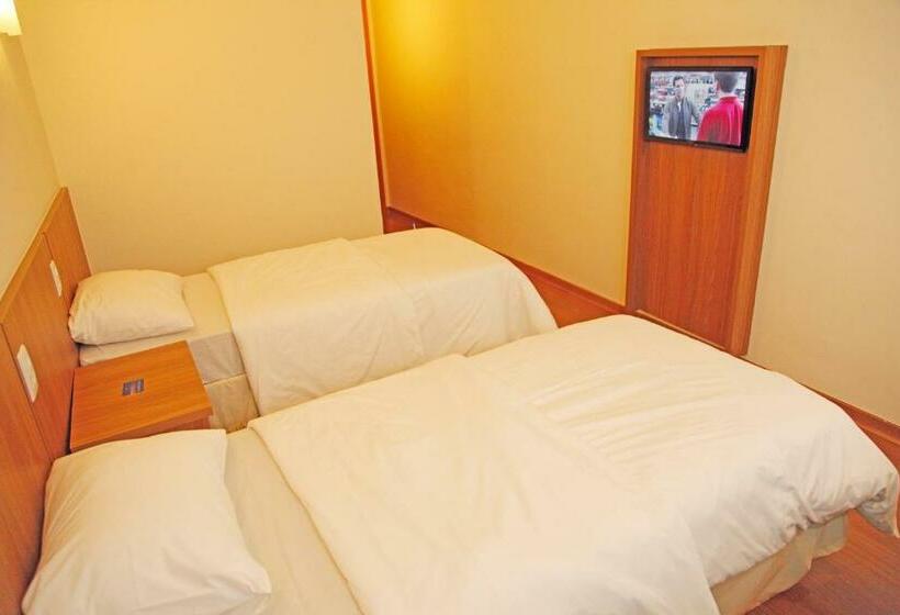 장애인을 위한 스탠다드 룸, Bernal Hotel Econômico