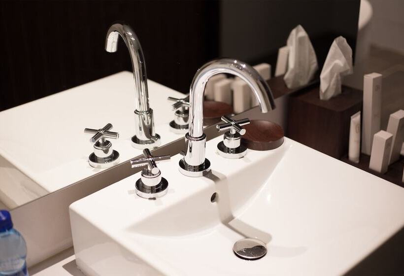 Полулюкс, Central Hotel Panama Casco Viejo