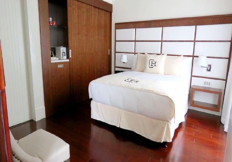 Президентский Люкс, Central Hotel Panama Casco Viejo