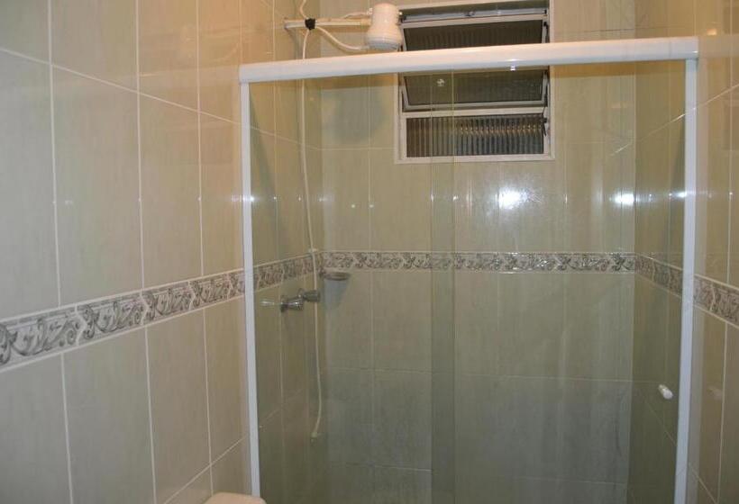 اتاق استاندارد سه نفره, Congonhas