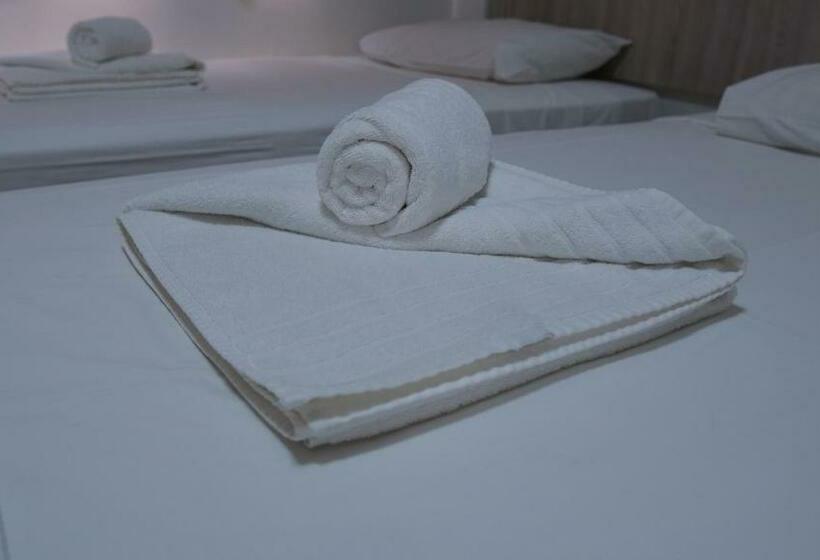 수피리어 룸, Oiti Hotel   By Up