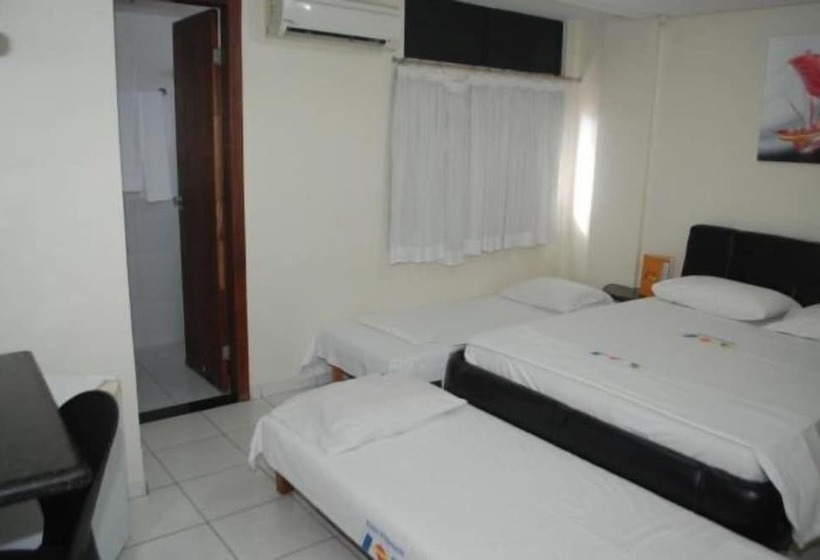 Номер Deluxe, Piramide Pituba   Rua Pernambuco