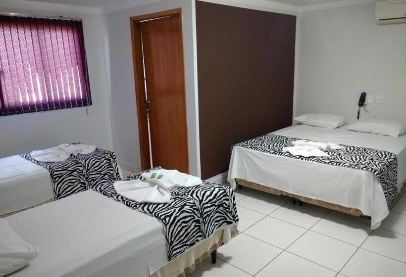 标准三人间, Euro Plaza Hotel   Próximo Ao Aeroporto De Goiânia, Santa Genoveva