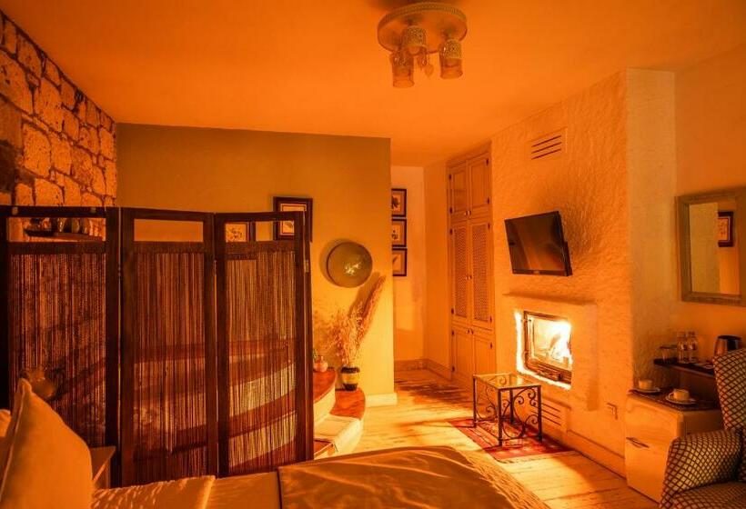 Номер Deluxe с Террасой, Palas Alaçatı   Adult Only