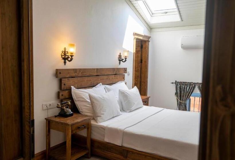 Номер Стандарт, Villa Pietra Butik Otel