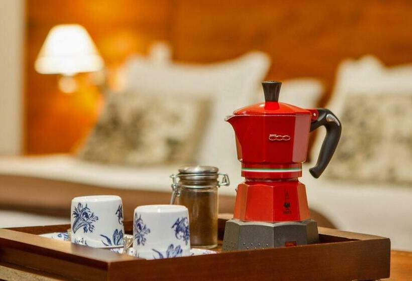 اتاق استاندارد با وان آب گرم, L.a.h. Hostellerie