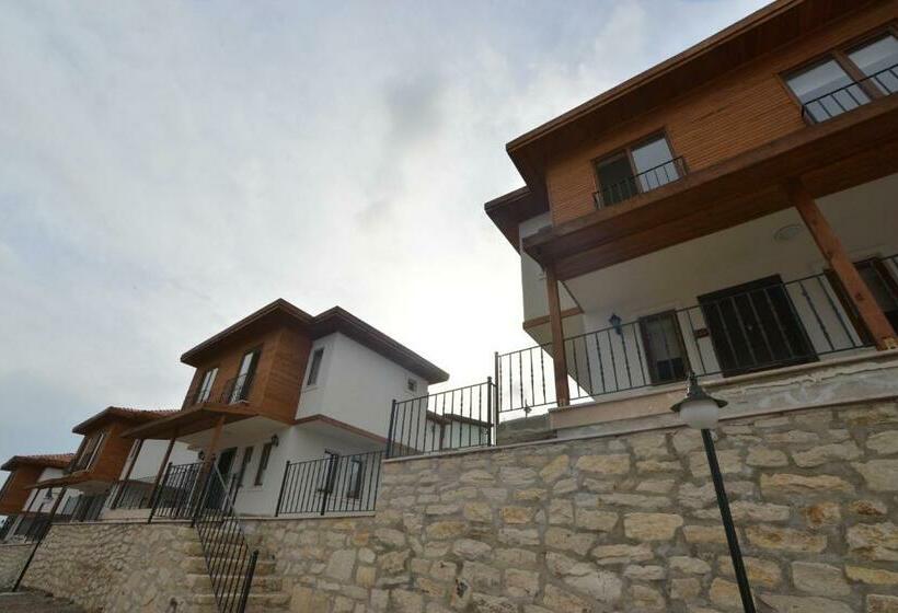 디럭스 트리플 룸, Akamoy Boztepe Hotel & Restaurant