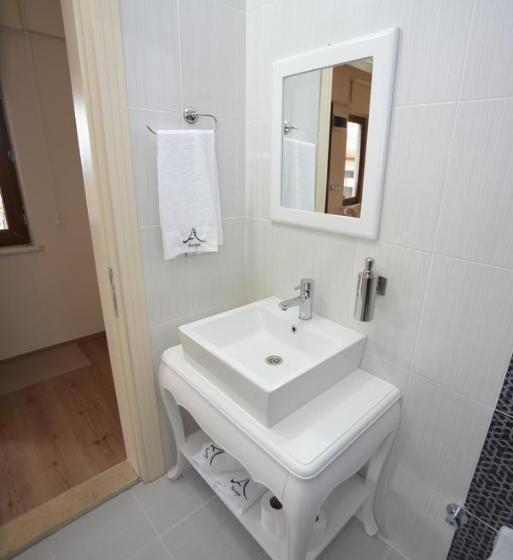 اتاق استاندارد با چشم‌انداز دریا, Akamoy Boztepe Hotel & Restaurant