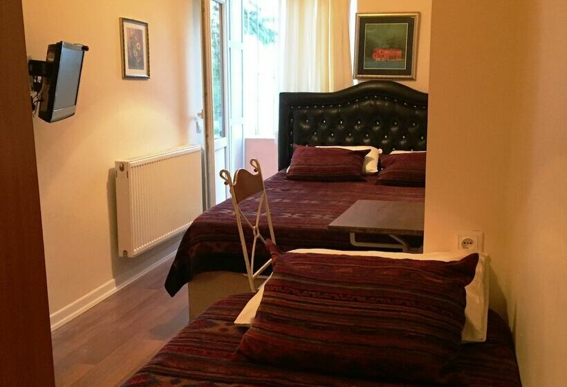اتاق استاندارد سه نفره, Nobel Hostel Guesthouse