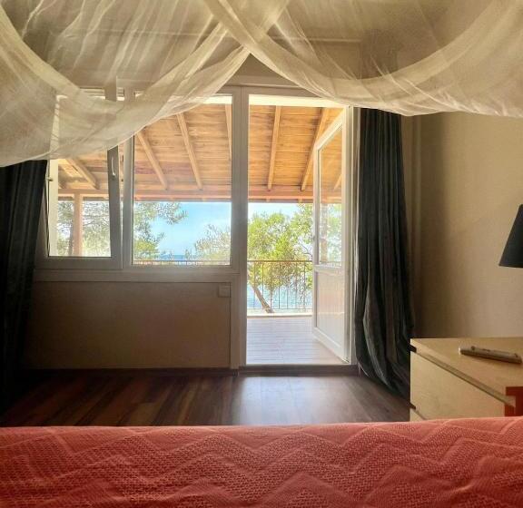 Люкс Вид на Море, Rainbow Bay Ozdere Beach