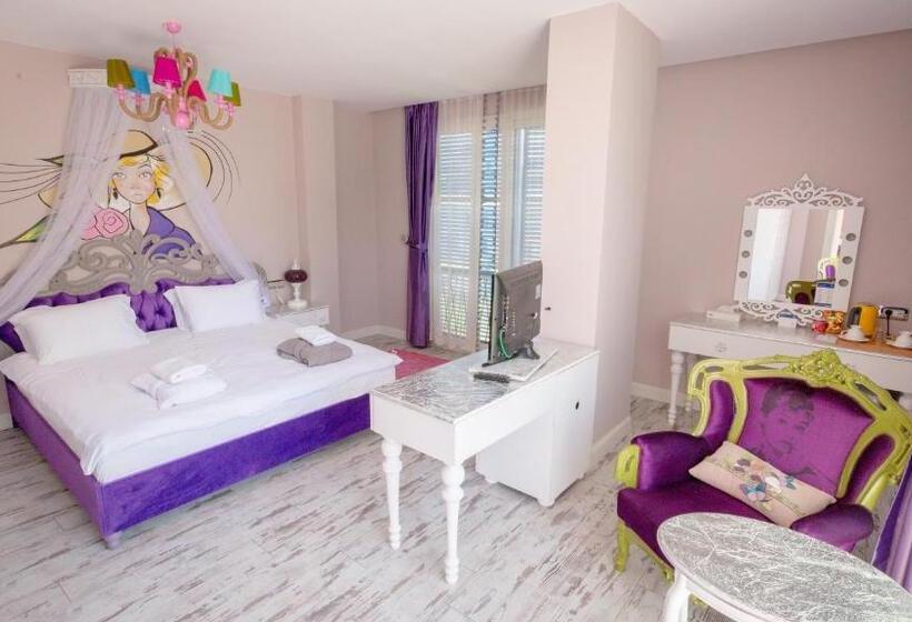 Полулюкс Вид на Озеро, Limnades Hotel İznik