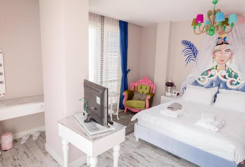 Полулюкс Вид на Озеро, Limnades Hotel İznik