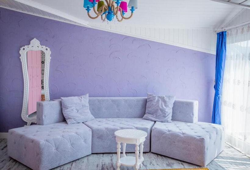 Люкс, Limnades Hotel İznik