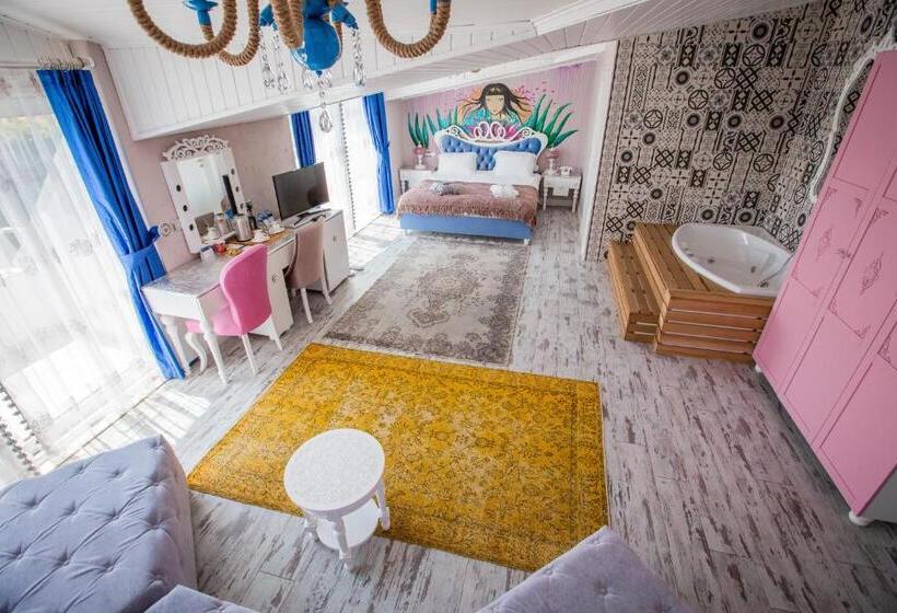 Люкс, Limnades Hotel İznik