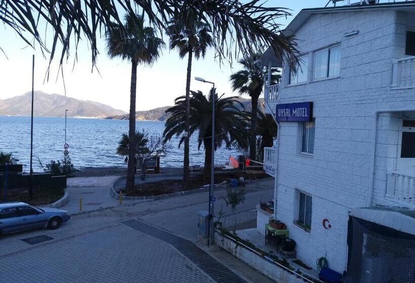 Standard Triple Room Sea View, Uysal Motel Beach