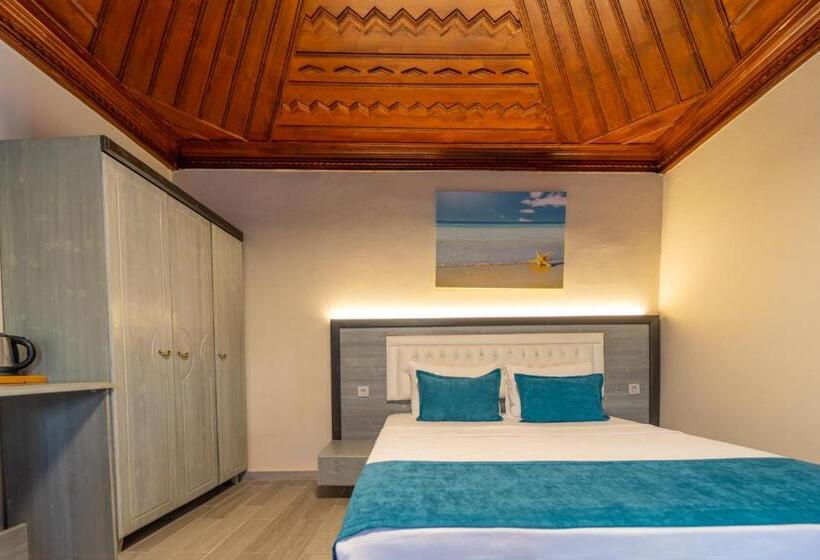 Номер Стандарт Трехместный, İskelem Otel