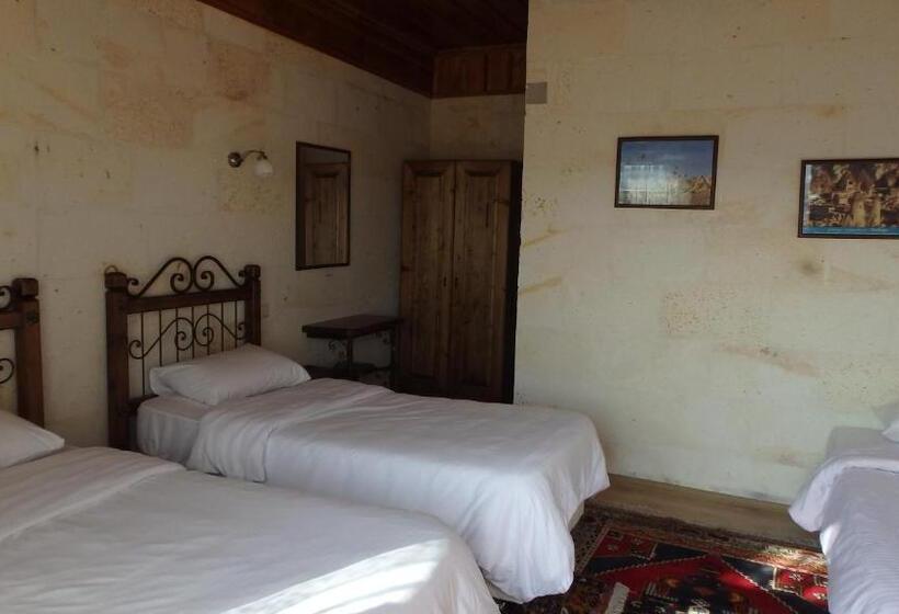 Quarto Deluxe, Kemal's Guest House