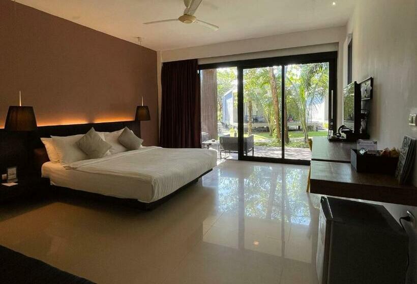 デラックスバンガロー, Cede Boutique Beach Resort