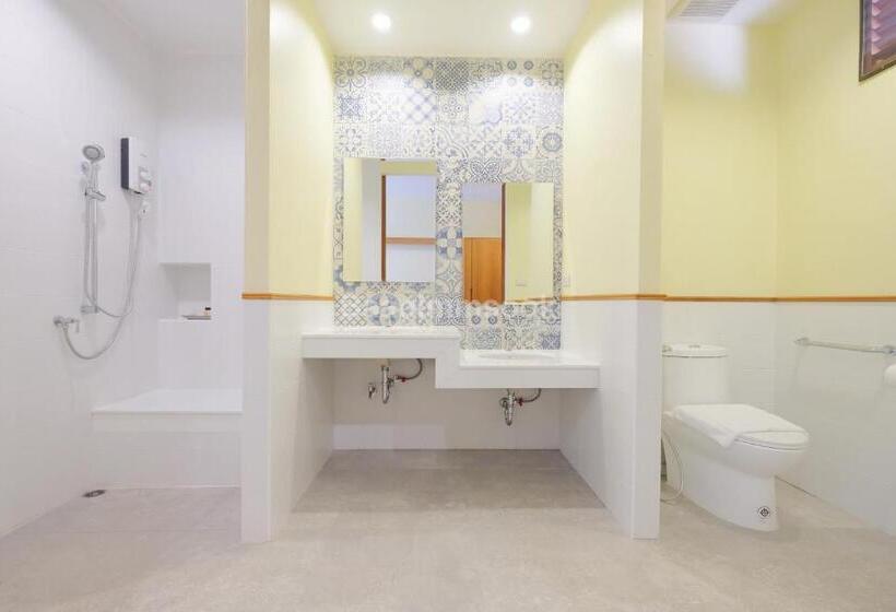 اتاق استاندارد سه نفره, Baan Imm Sook Resort