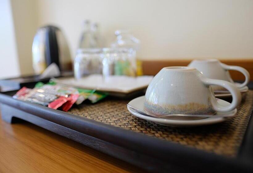 اتاق لوکس با چشم‌انداز باغ, Baan Imm Sook Resort