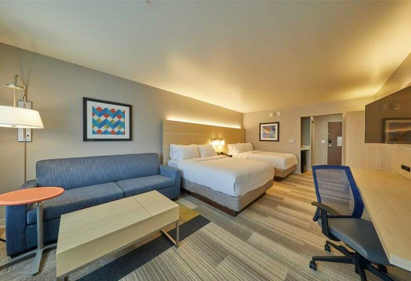 Люкс, Holiday Inn Express & Suites   Hermiston Downtown, An Ihg