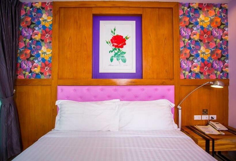 اتاق استاندارد با بالکن, Triple B Boutique Residence