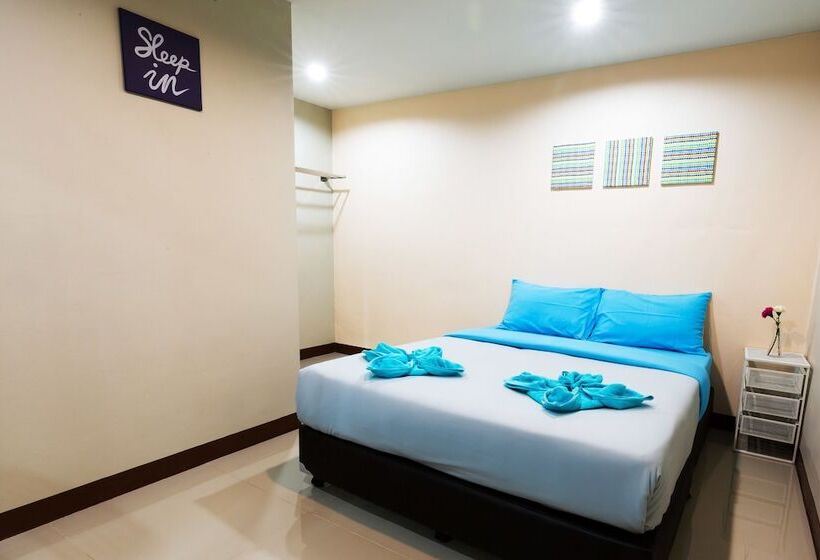 Номер Стандарт Вид на Сад, Wanderlust Bangkok Hostel