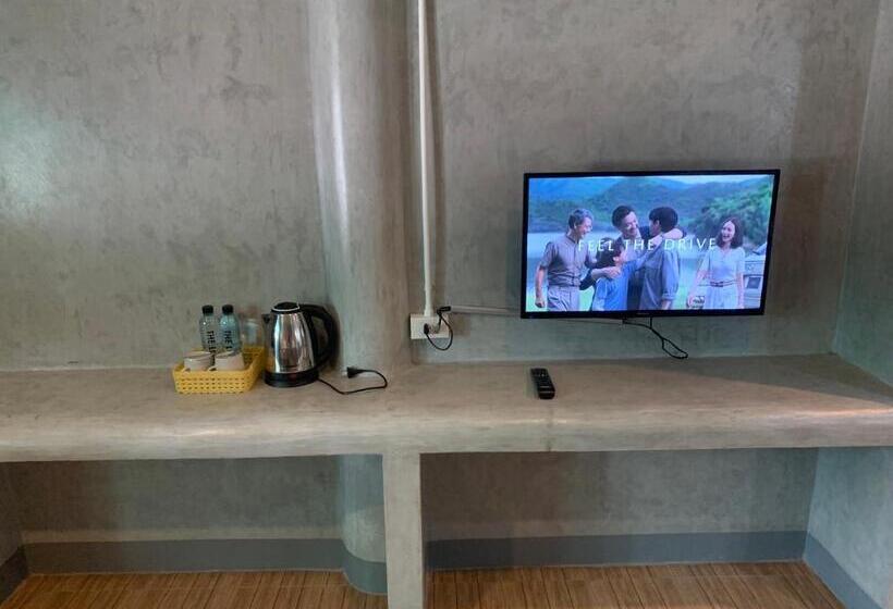 이코노미 룸, The Loft @chiangrai
