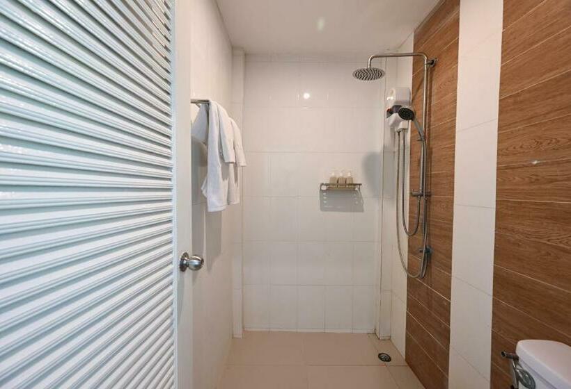스탠다드 방갈로, Pawapi Beach Resort Koh Mook