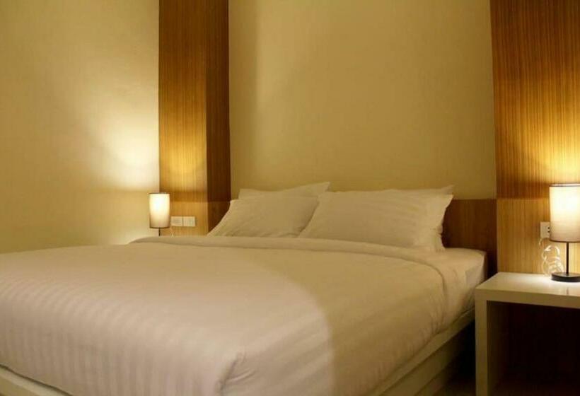 스탠다드 룸 킹사이즈 침대, The Little Nest Phuket