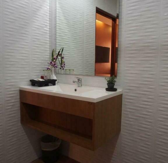 스탠다드 룸, The Little Nest Phuket