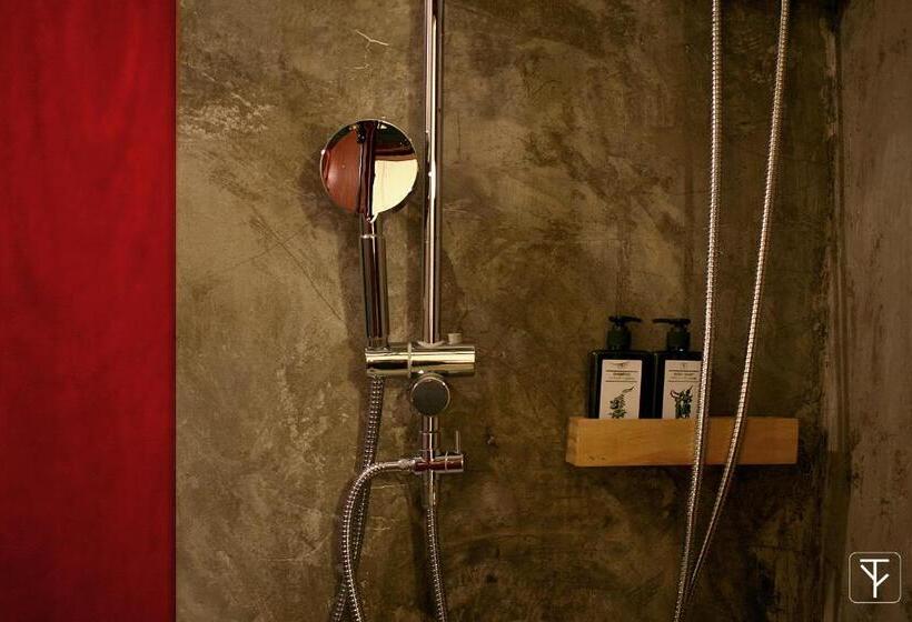 Quarto Estandar Individual, T Boutique Hostel   Hua Lamphong