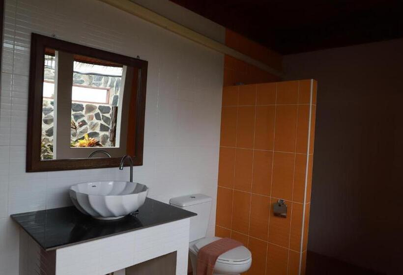 Дом 2 Спальни, Waterside Resort